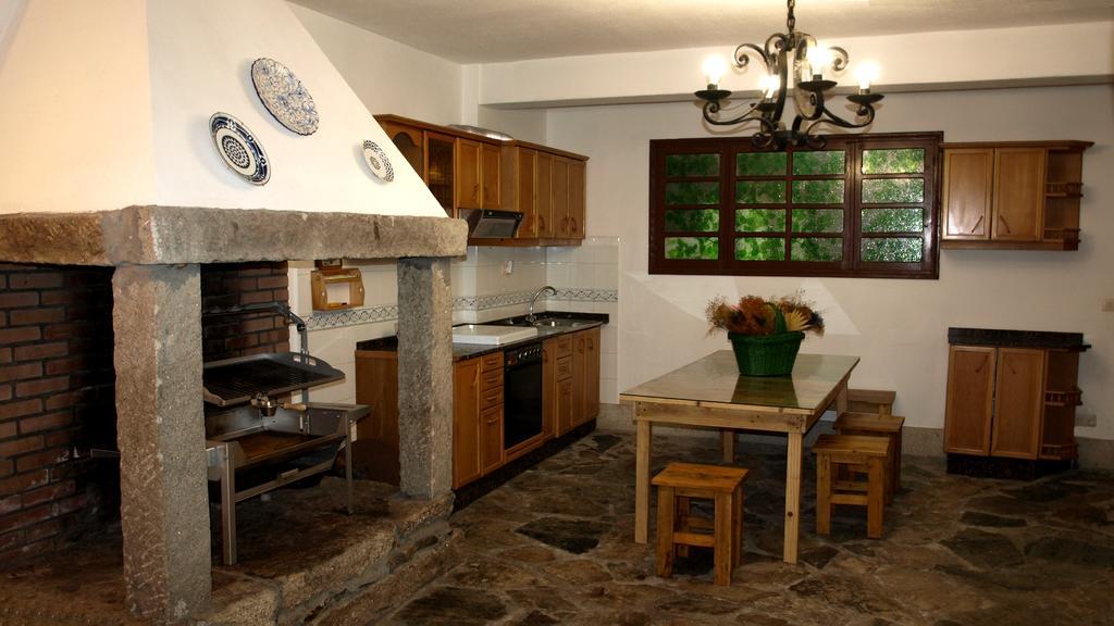 Вилла Casa Da Curuxeira Сантьяго-де-Компостела Экстерьер фото